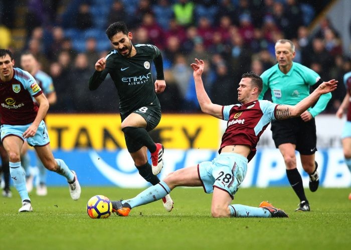 LUCKY88 Burnley vs Manchester City - Nhận định bóng đá 04/12/2019 -  Không còn đơn giản