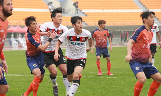 LUCKY88 Gangwon FC vs FC Seoul - Nhận định bóng đá 10/05/2020 - Trận cầu khó lường