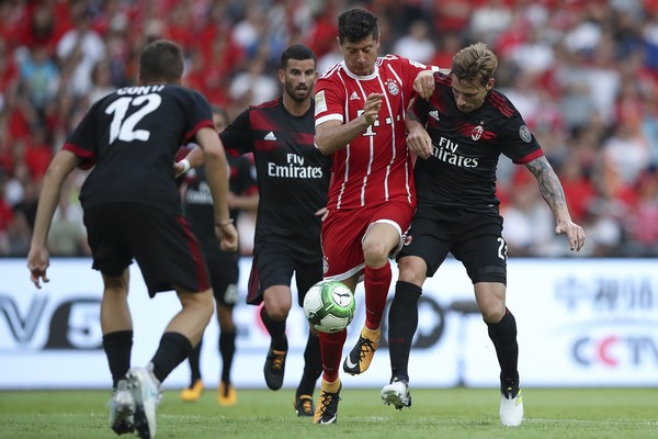 LUCKY88 AC Milan vs Benfica - Nhận định bóng đá 29/07/2019 - Chỉ là cái bóng